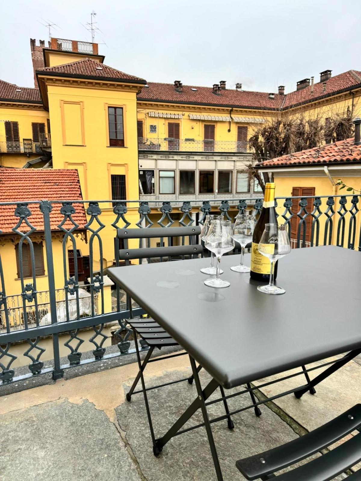 Le Tre Ca', Ca' Cecilia, Ca' Nina, Ca' Vittoria Apartment Asti Exterior foto