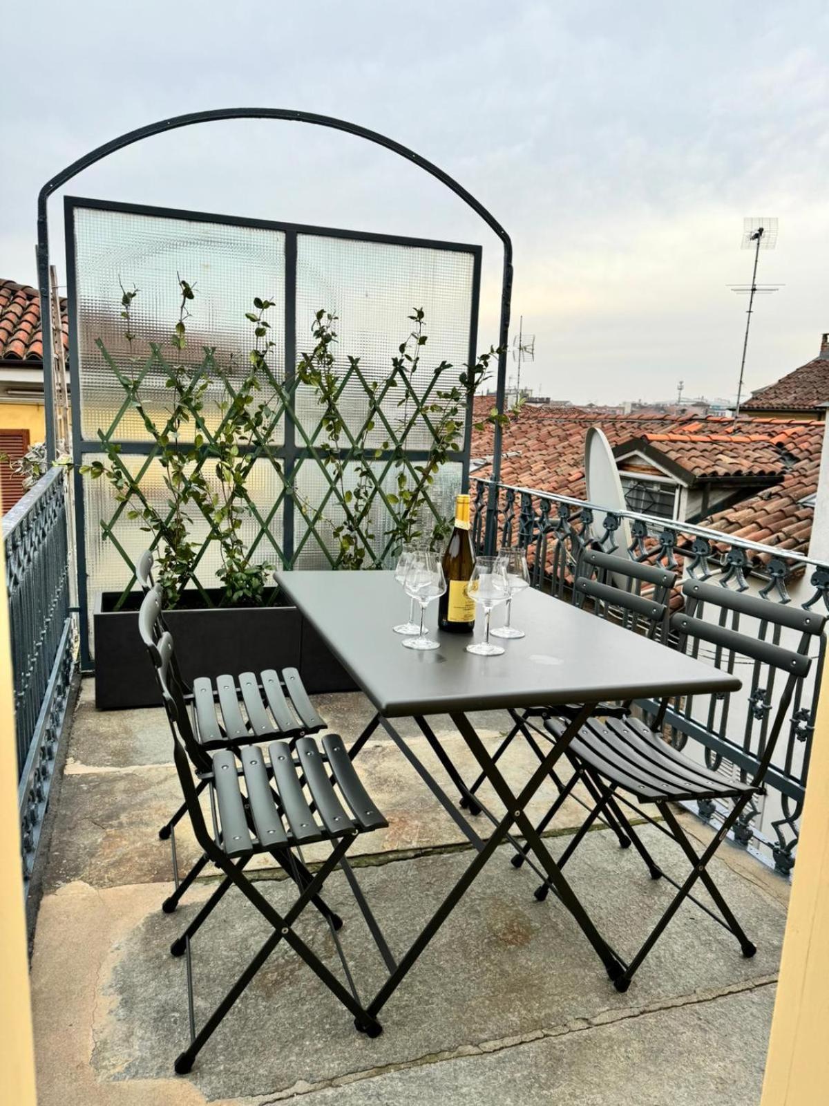 Le Tre Ca', Ca' Cecilia, Ca' Nina, Ca' Vittoria Apartment Asti Exterior foto